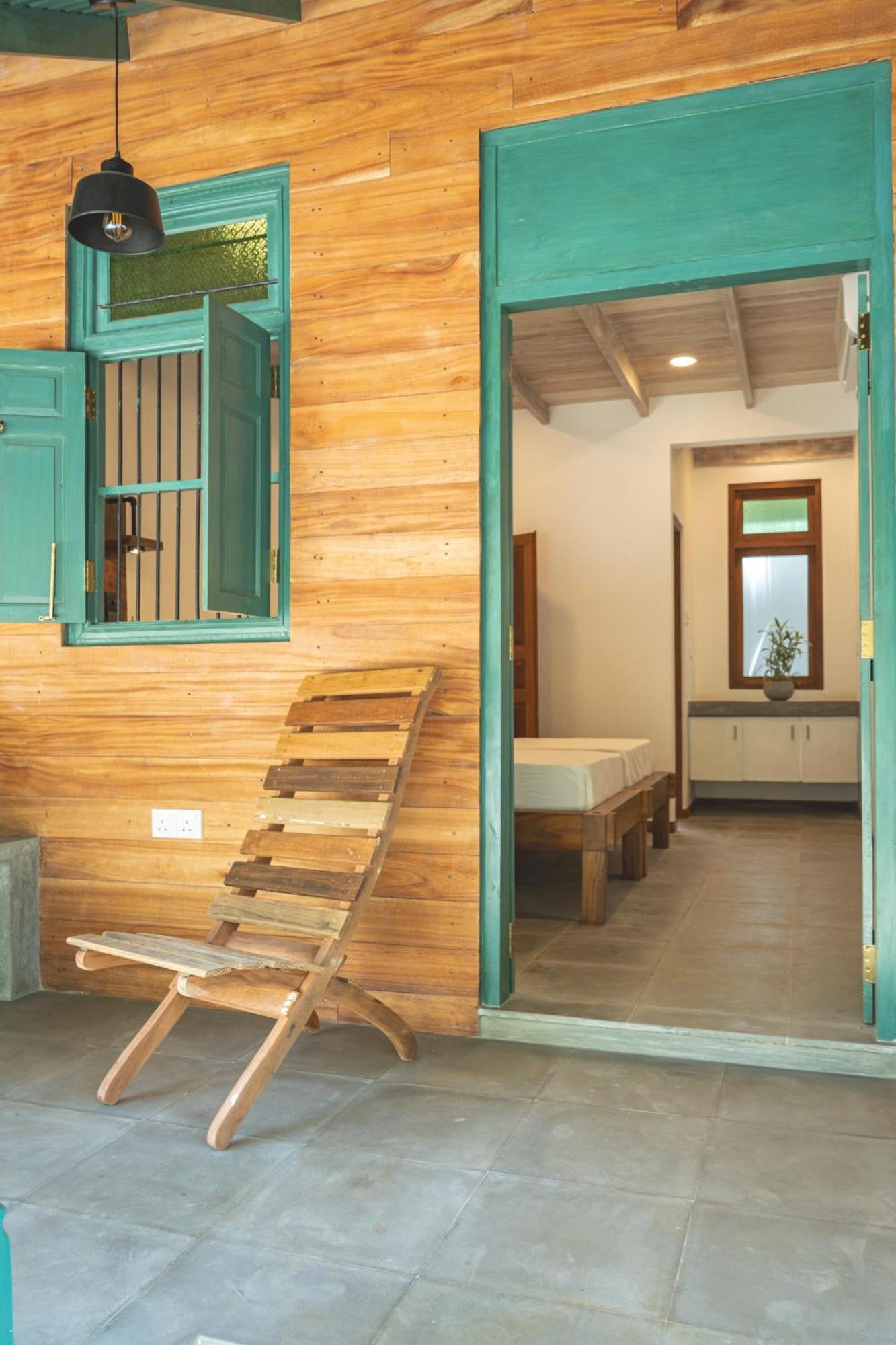 Auberge de jeunesse Locos Hiriketiya à Dikwella Extérieur photo